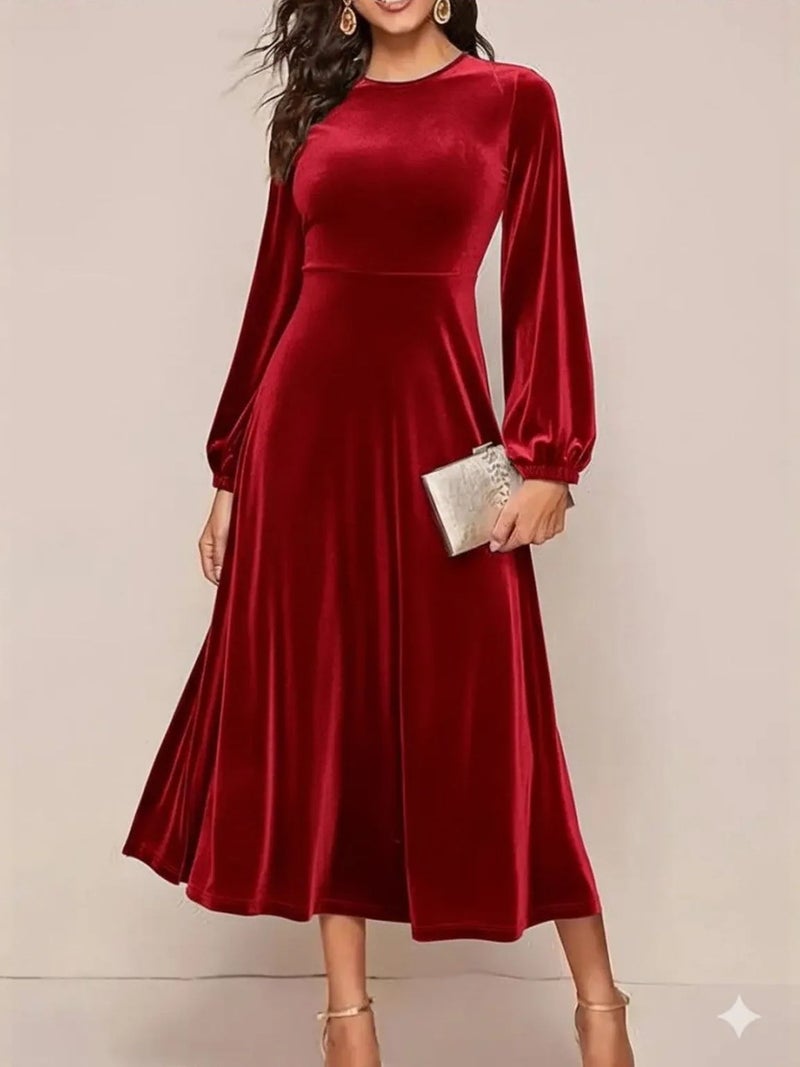 Jane's JANES Velvet Midi Dress with Crew Neck - Image 1